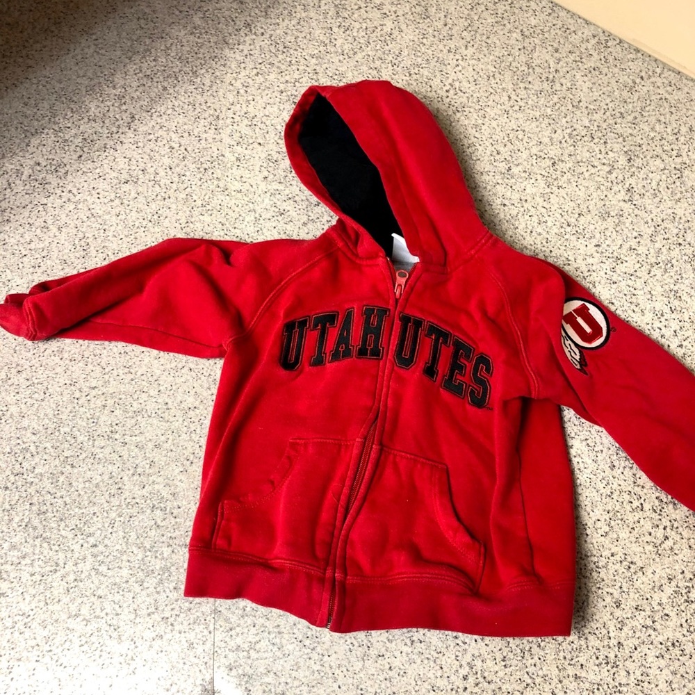 Two university of Utah toddler 4t sweatshirts - Picture 2 of 9